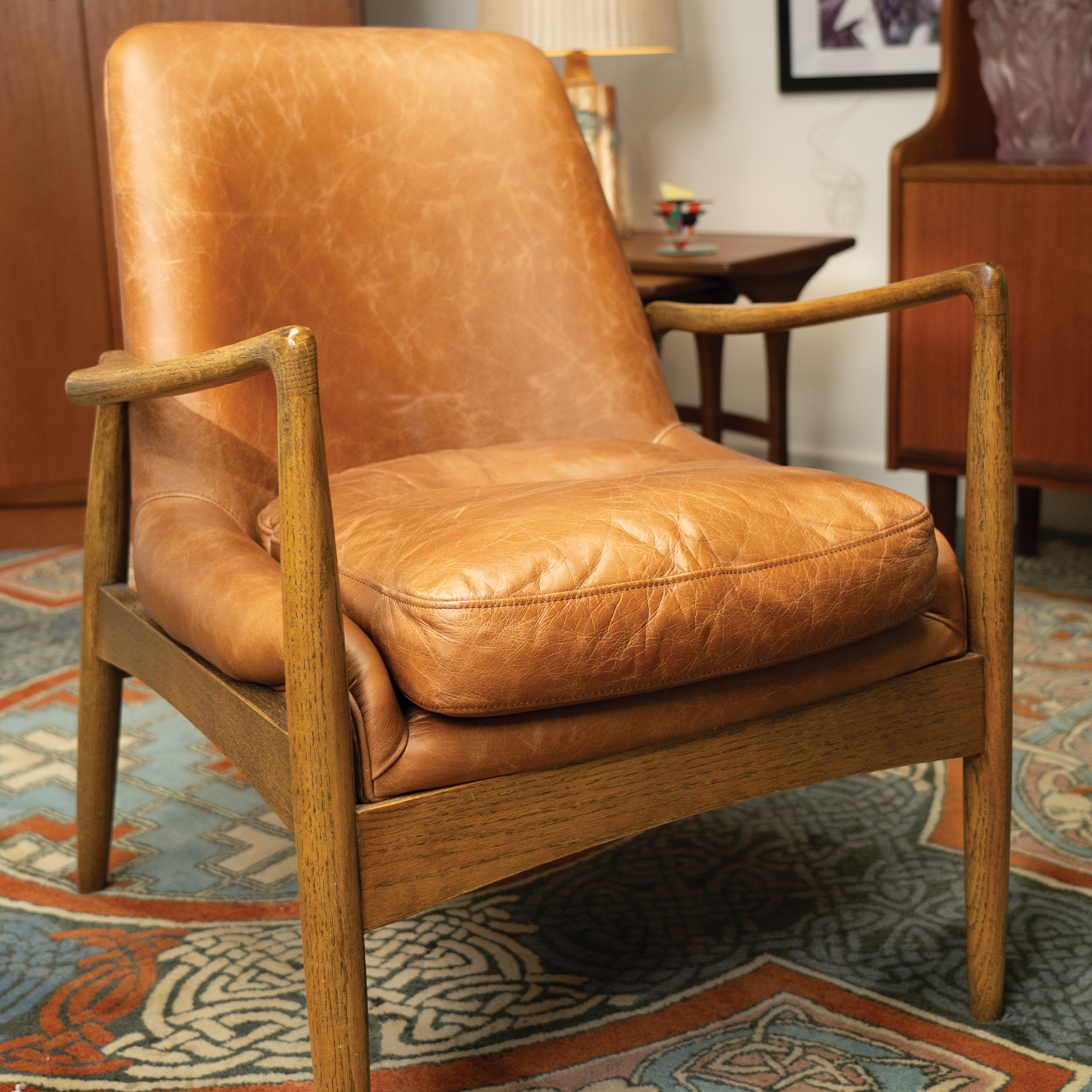 Sell 20th Century & Modern Furnishings